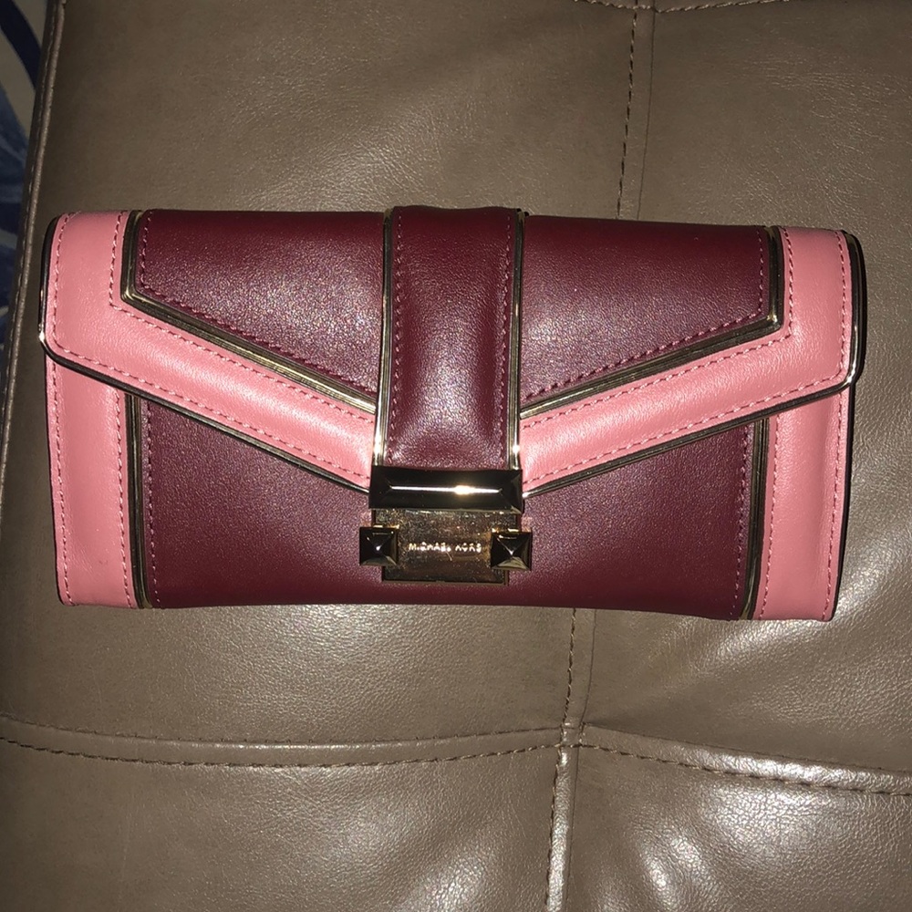 Michael Kors full wallet